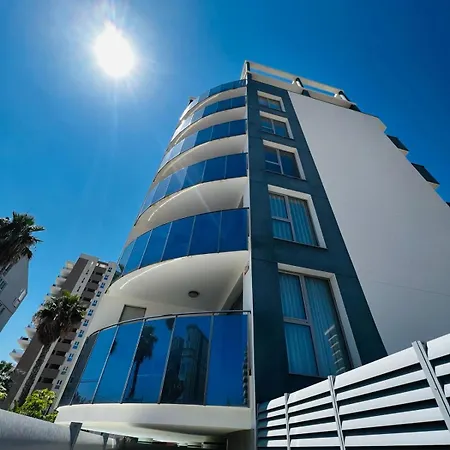 Sea View Z Widokiem Na Morze Apartman